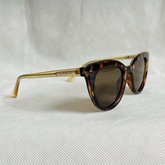 Prive Revaux The Kiki Tortoise Shell Brown Polarized Sunglasses Case Cloth - Picture 10 of 16